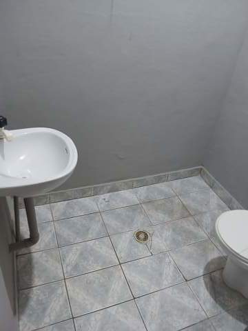 Casa para alugar em Guarulhos (Jd Pres Dutra), 2 dormitórios, 2 banheiros, 1 vaga, código 300-1332 (19/20)