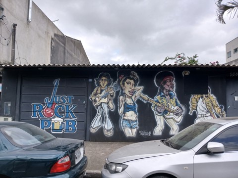 Casa à venda em Guarulhos (Jd Pres Dutra), 3 dormitórios, 1 suite, 1 banheiro, 2 vagas, código 300-1334 (1/27)