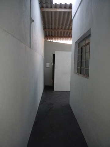 Casa à venda em Guarulhos (Jd Pres Dutra), 3 dormitórios, 1 suite, 1 banheiro, 2 vagas, código 300-1334 (6/27)