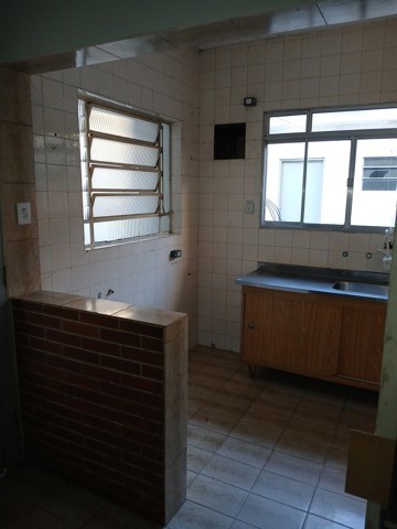 Casa à venda em Guarulhos (Jd Pres Dutra), 3 dormitórios, 1 suite, 1 banheiro, 2 vagas, código 300-1334 (19/27)