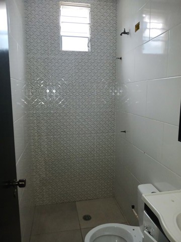 Salão para alugar em Guarulhos (Jd Pres Dutra), 1 banheiro, código 300-1335 (10/13)