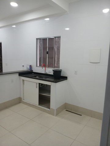 Sobrado para alugar em Guarulhos (Jd Pres Dutra), 1 dormitório, 1 banheiro, código 300-1336 (7/15)