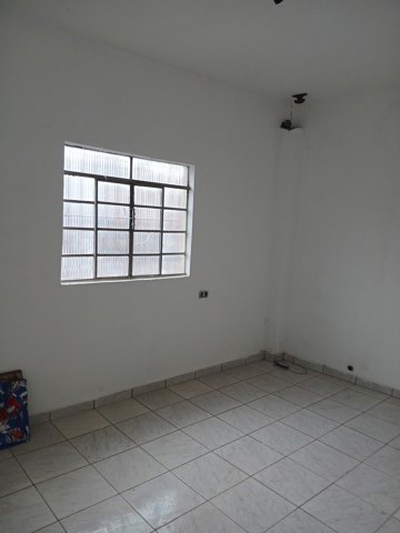 Sobrado para alugar em Guarulhos com 1 dormitório, 1 banheiro, código 300-1340 (5/13)