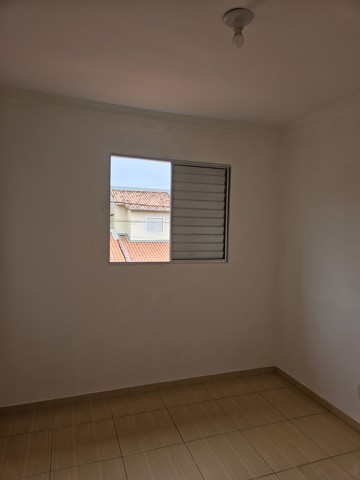 Sobrado para alugar em Guarulhos com 2 dormitórios, 1 banheiro, 2 vagas, código 300-1345 (18/19)