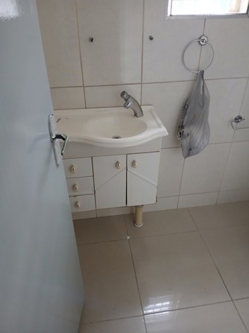 Sala para alugar em Guarulhos com 2 banheiros, 144 m2 de área total, código 300-1347 (21/22)