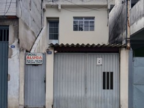 Sobrado para alugar em Guarulhos com 2 dorms, 1 wc, 1 vaga