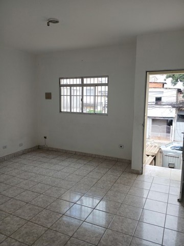 Sobrado para alugar em Guarulhos com 2 dormitórios, 1 banheiro, 1 vaga, código 300-1349 (5/14)
