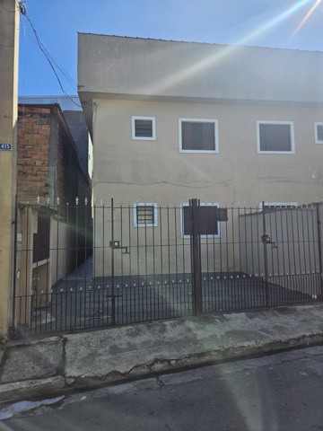 Apartamento para alugar em Guarulhos com 1 dormitório, 1 banheiro, código 300-1355 (1/13)