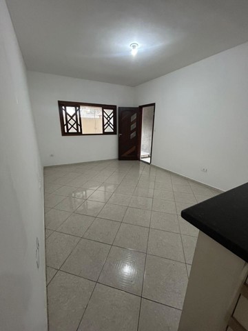 Casa à venda em Guarulhos (V Nova Bonsucesso), 2 dormitórios, 1 suite, 3 banheiros, 2 vagas, código 300-1358 (3/24)