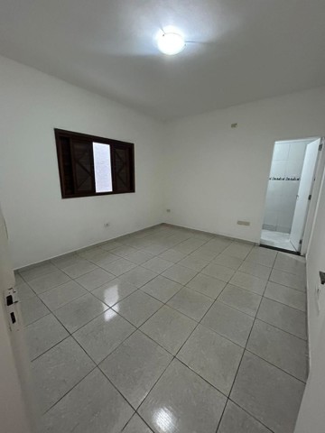 Casa à venda em Guarulhos (V Nova Bonsucesso), 2 dormitórios, 1 suite, 3 banheiros, 2 vagas, código 300-1358 (8/24)