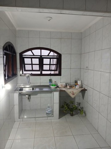 Casa à venda em Guarulhos com 2 dormitórios, 1 banheiro, 2 vagas, código 300-1359 (7/16)