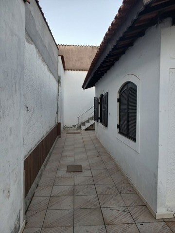 Casa à venda em Guarulhos com 2 dormitórios, 1 banheiro, 2 vagas, código 300-1359 (11/16)