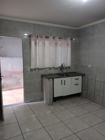 Sobrado à venda em Guarulhos com 3 dormitórios, 3 banheiros, 1 vaga, código 300-1368 (15/24)