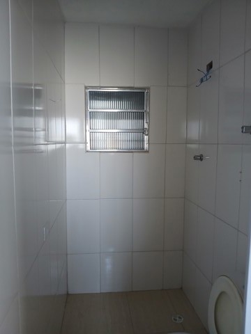 Sobrado para alugar em Guarulhos com 1 dormitório, 1 banheiro, código 300-1369 (10/11)