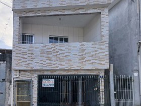 Sobrado para alugar em Guarulhos com 1 dorm, 1 wc