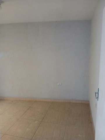 Sobrado para alugar em Guarulhos com 1 dormitório, 1 banheiro, código 300-1370 (11/12)
