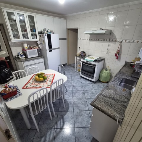 Casa à venda em Guarulhos com 4 dormitórios, 1 suite, 3 banheiros, 2 vagas, código 300-1371 (21/32)