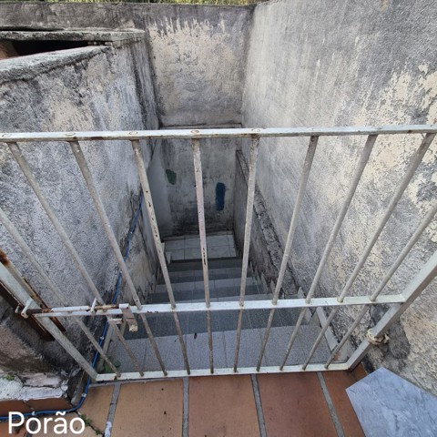 Casa à venda em Guarulhos com 4 dormitórios, 1 suite, 3 banheiros, 2 vagas, código 300-1371 (29/32)