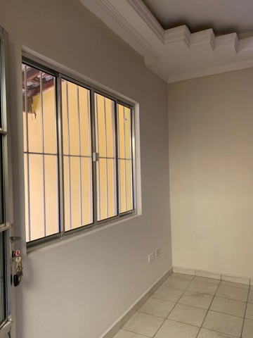 Sobrado para alugar em Guarulhos com 3 dormitórios, 2 banheiros, 2 vagas, código 300-1378 (4/21)