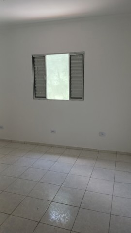 Sobrado para alugar em Guarulhos com 2 dormitórios, 2 banheiros, 1 vaga, código 300-1381 (17/18)