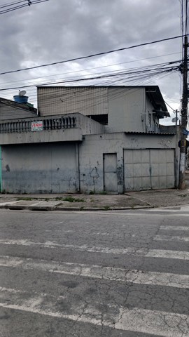 Sobrado à venda em Guarulhos com 3 dormitórios, 2 banheiros, 3 vagas, código 300-1383 (2/24)