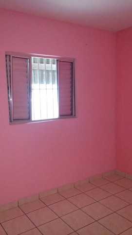 Sobrado à venda em Guarulhos com 3 dormitórios, 2 banheiros, 3 vagas, código 300-1383 (23/24)
