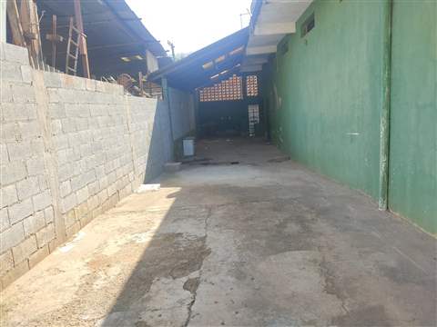 Salão à venda em Guarulhos (Jd Oliveira I - Bananal), 1 dormitório, 1 banheiro, 6 vagas, 258 m2 de área útil, código 308-87 (foto 2/8)