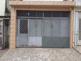 Casa à venda em Guarulhos, 1 dorm, 1 wc, 2 vagas