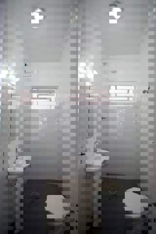 Casa para alugar em São Paulo (Saúde), 3 dormitórios, 1 suite, 2 banheiros, 2 vagas, 250 m2 de área útil, código 310-293 (11/19)