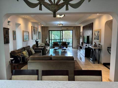 Apartamento para alugar em São Paulo (V Suzana (V Andrade)), 3 dormitórios, 3 suites, 4 banheiros, 4 vagas, 247 m2 de área útil, código 310-316 (2/15)