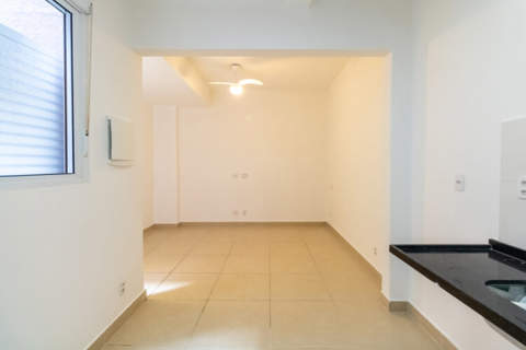 Apartamento para alugar em São Paulo (Aclimação), 1 dormitório, 1 banheiro, 21 m2 de área útil, código 310-329 (1/4)