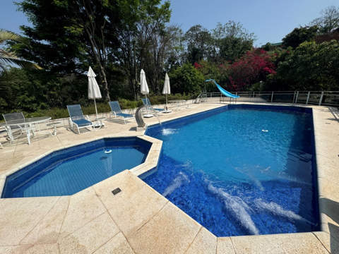 Casa à venda em Atibaia (Estância Pq de Atibaia), 849 m2 de área útil, código 310-336 (19/20)