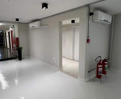 Conjunto de Salas para alugar em São Paulo (Centro - Sé), 1 banheiro, 270 m2 de área útil, código 310-366 (2/4)