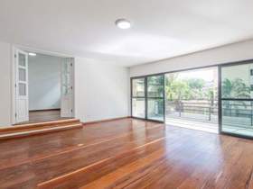 Apartamento à venda em São Paulo, 3 dorms, 3 suítes, 3 wcs, 3 vagas, 240 m2 úteis