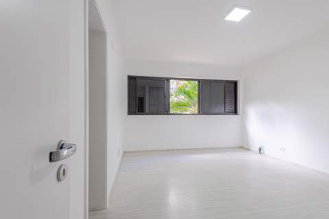 Apartamento à venda em São Paulo (Real Parque - Morumbi), 3 dormitórios, 3 suites, 3 banheiros, 3 vagas, 240 m2 de área útil, código 310-396 (18/64)