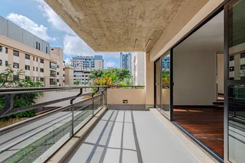 Apartamento à venda em São Paulo (Real Parque - Morumbi), 3 dormitórios, 3 suites, 3 banheiros, 3 vagas, 240 m2 de área útil, código 310-396 (26/64)
