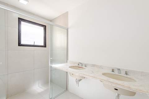 Apartamento à venda em São Paulo (Real Parque - Morumbi), 3 dormitórios, 3 suites, 3 banheiros, 3 vagas, 240 m2 de área útil, código 310-396 (27/64)