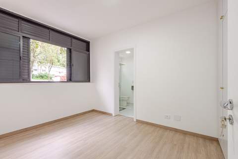 Apartamento à venda em São Paulo (Real Parque - Morumbi), 3 dormitórios, 3 suites, 3 banheiros, 3 vagas, 240 m2 de área útil, código 310-396 (59/64)