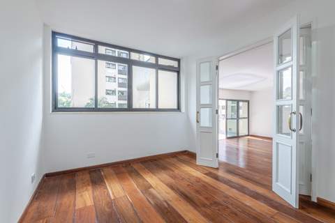 Apartamento à venda em São Paulo (Real Parque - Morumbi), 3 dormitórios, 3 suites, 3 banheiros, 3 vagas, 240 m2 de área útil, código 310-396 (62/64)