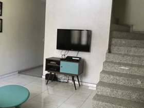 Sobrado à venda em São Paulo, 6 dorms, 4 suítes, 6 wcs, 1 vaga, 122 m2 úteis