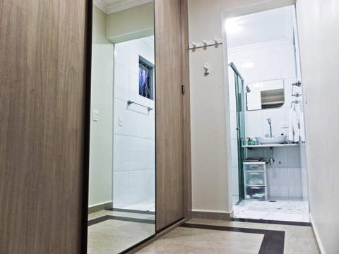 Sobrado à venda em São Paulo (Jd Da Glória - V Mariana), 6 dormitórios, 4 suites, 6 banheiros, 1 vaga, 122 m2 de área útil, código 310-399 (6/31)