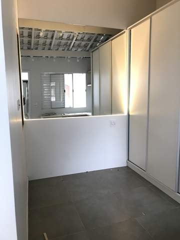 Sobrado à venda em São Paulo (Jd Da Glória - V Mariana), 6 dormitórios, 4 suites, 6 banheiros, 1 vaga, 122 m2 de área útil, código 310-399 (12/31)