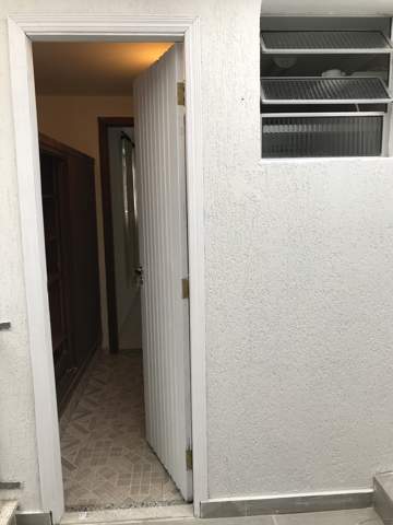 Sobrado à venda em São Paulo (Jd Da Glória - V Mariana), 6 dormitórios, 4 suites, 6 banheiros, 1 vaga, 122 m2 de área útil, código 310-399 (15/31)