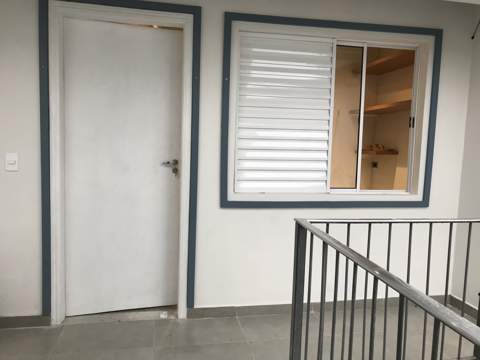Sobrado à venda em São Paulo (Jd Da Glória - V Mariana), 6 dormitórios, 4 suites, 6 banheiros, 1 vaga, 122 m2 de área útil, código 310-399 (18/31)