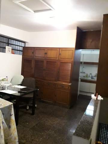 Casa à venda em São Paulo (Sumaré - Perdizes), 7 dormitórios, 2 suites, 3 banheiros, 4 vagas, 430 m2 de área útil, código 310-404 (22/23)