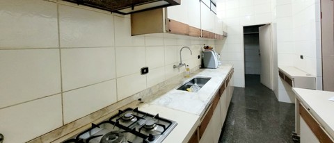 Casa em São Paulo com 7 dormitórios, 1 suite, 6 banheiros, 4 vagas, 430 m2 de área útil, código 310-404 (44/54)