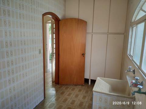 Casa à venda em São Paulo (Jaguaré), 3 dormitórios, 1 suite, 2 banheiros, 2 vagas, 255 m2 de área útil, código 310-421 (12/21)