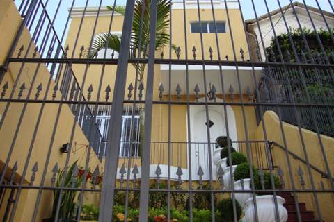 Sobrado para alugar em São Paulo (Aclimação), 3 dormitórios, 2 banheiros, 1 vaga, 160 m2 de área útil, código 310-426 (1/22)