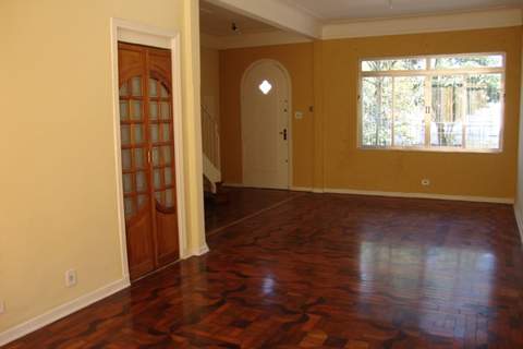 Sobrado para alugar em São Paulo (Aclimação), 3 dormitórios, 2 banheiros, 1 vaga, 160 m2 de área útil, código 310-426 (12/22)