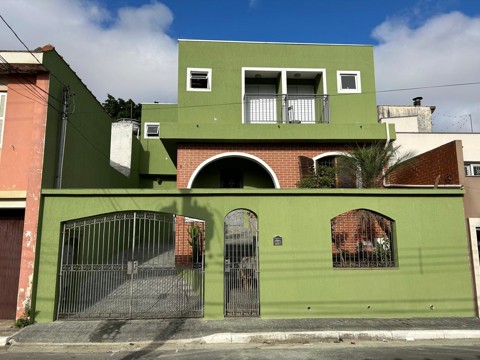 Casa à venda em São Paulo (Planalto Paulista - Saúde), 5 dormitórios, 4 suites, 5 banheiros, 2 vagas, 207 m2 de área útil, código 310-439 (1/58)